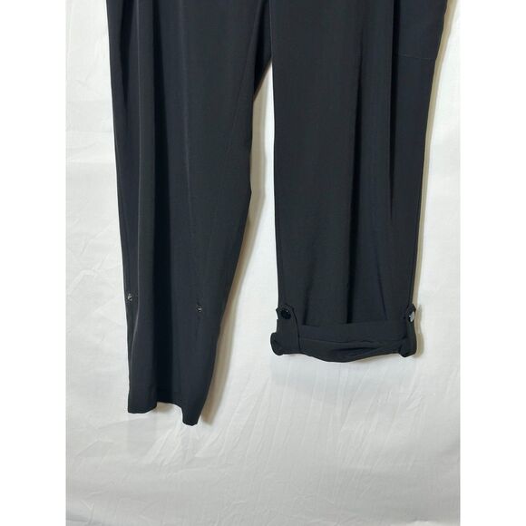 Chico's Zenergy UPF Convertible Crop Cargo Pants Lightweight Size 2.5 (12/14) - Picture 4 of 5
